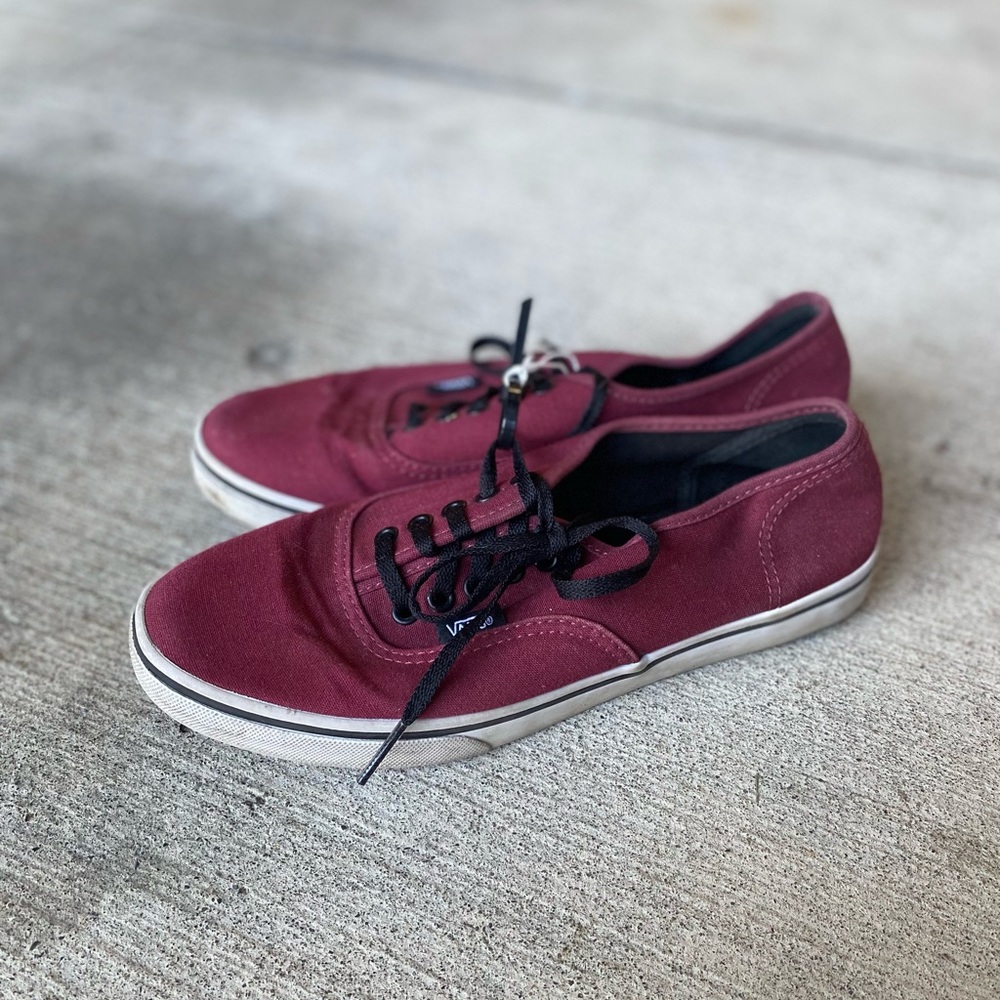 Vans Classic Lace Up Maroon Black Lace Canvas Sneakers - Picture 4 of 7